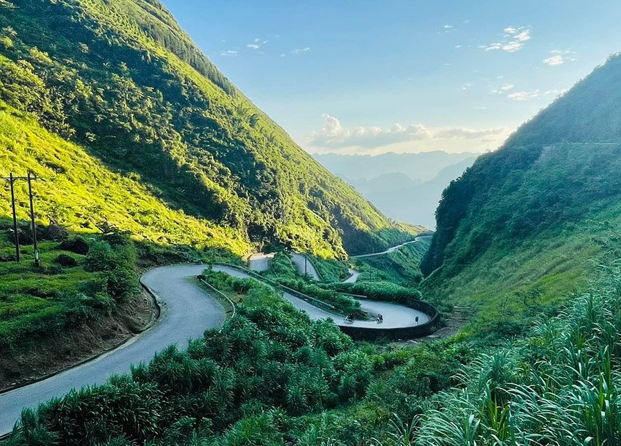 Ha Giang Cycling Holiday: A Surreal Journey into Vietnam’s Emerald Highlands
